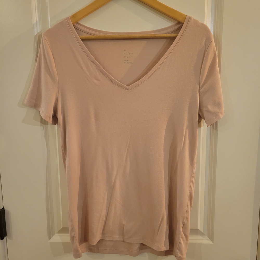 a new day Blush Pink V-Neck Short Sleeve Tee